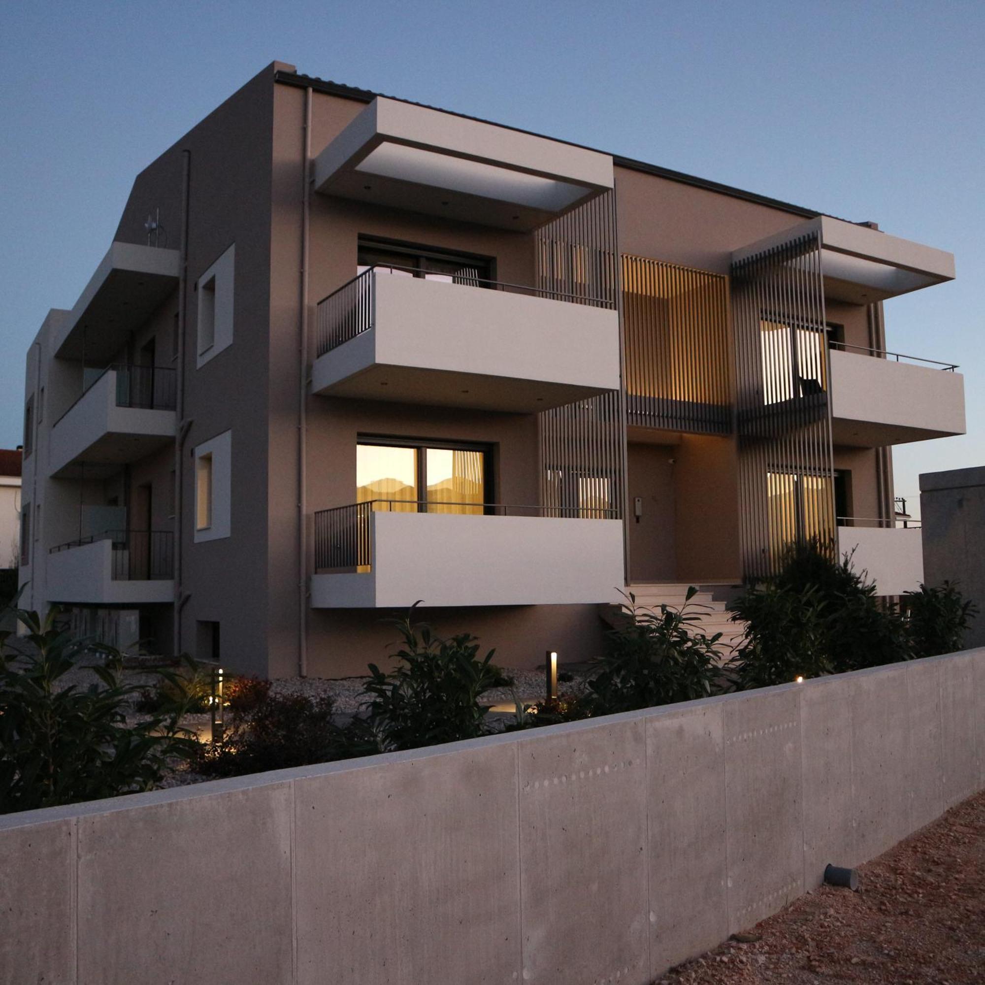 Aillo Living Spaces يانينة المظهر الخارجي الصورة